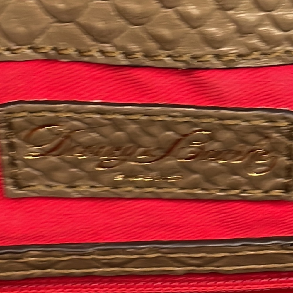 Dooney & Bourke Brynn tote.​​ - Picture 9 of 15